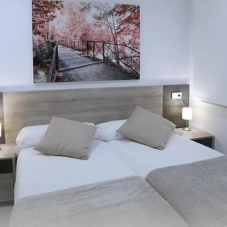 Lejlighed Piso Plaza Mercado 3,4 *