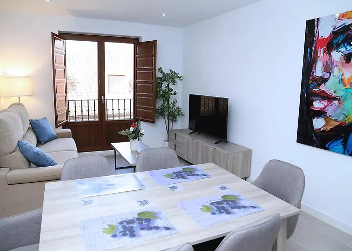 Piso Plaza Mercado 3,4 Apartment *